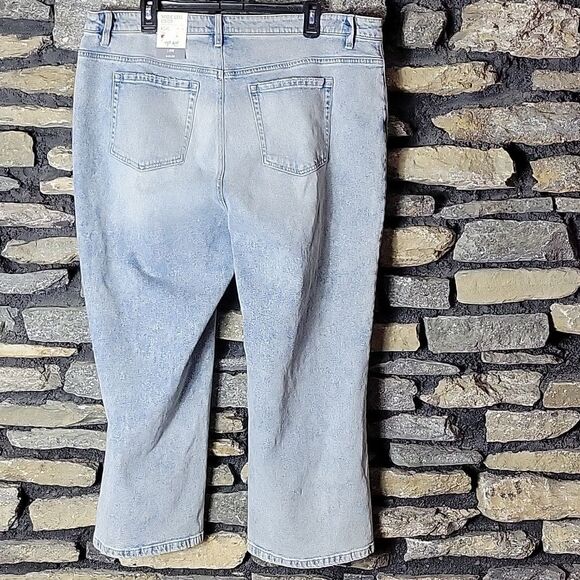 Style & Co. Light Wash Wide Leg Cropped Jeans Size 18 W - Picture 4 of 11